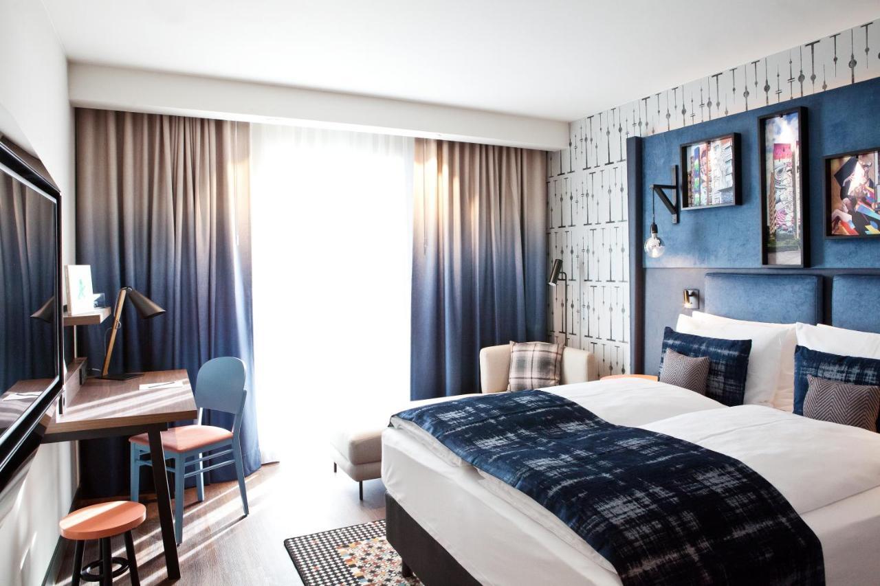 Hotel Indigo Berlin - East Side Gallery Exterior foto