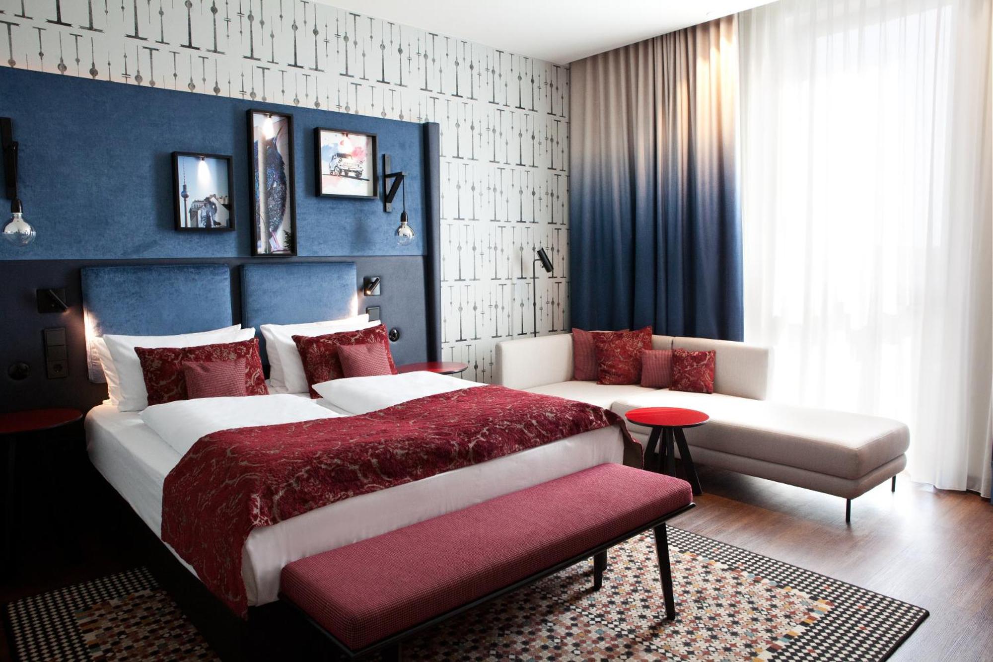Hotel Indigo Berlin - East Side Gallery Exterior foto